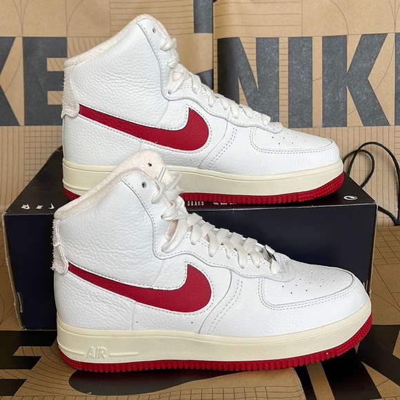 NIKE W AF1 SCULPT Summit White/Gym Red - Picture 5 of 16